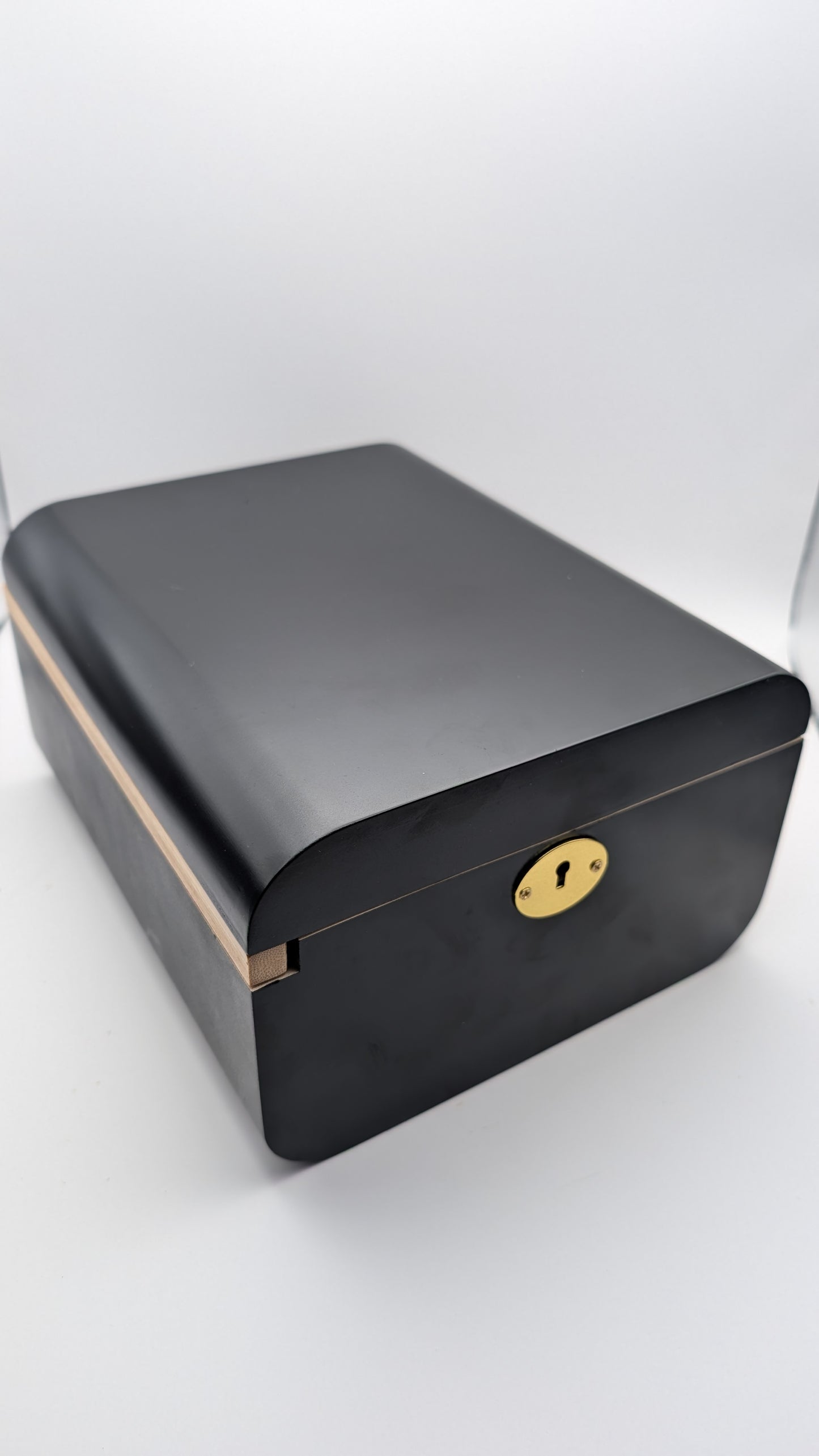 Smoking Box schwarz mit Schlüssel