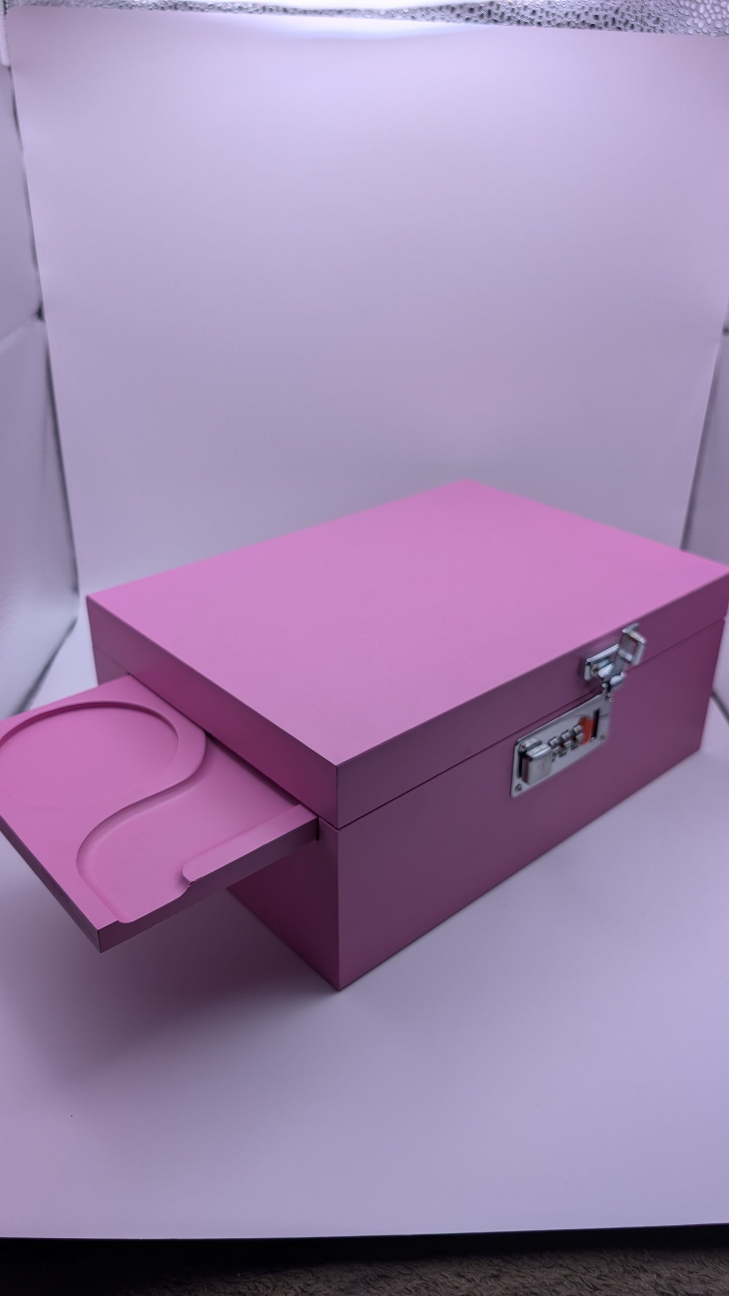 Holzbox pink
