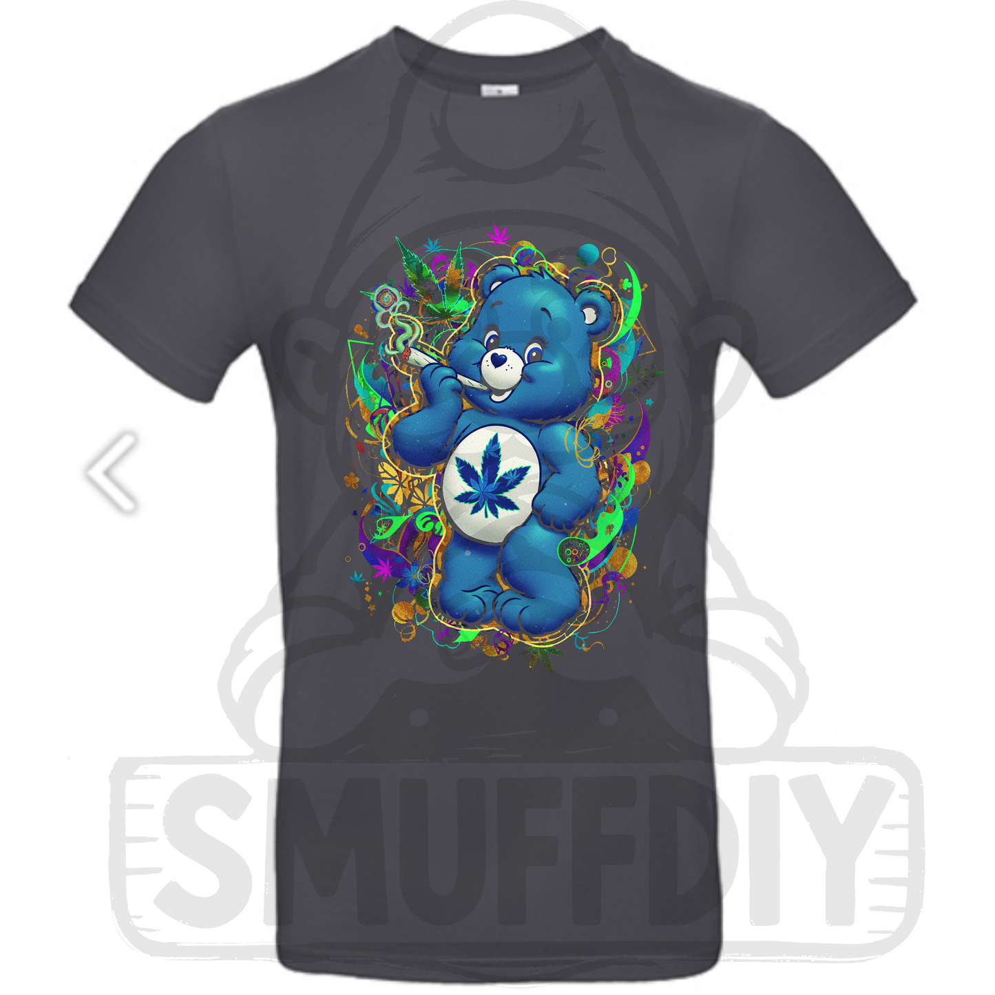 T-Shirt 'Ganja-Bär Blue' in Dunkelgrau - kultiger Cannabis Bär in Szene gesetzt. Weed-Fashion by SmuffDIY