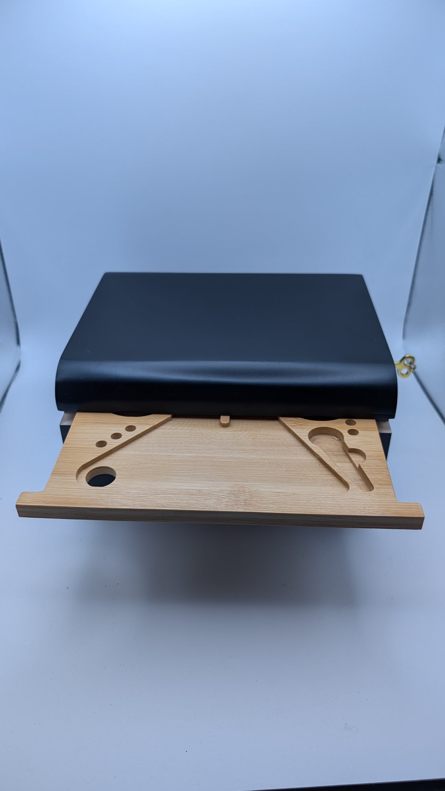 Smoking Box schwarz mit Schlüssel