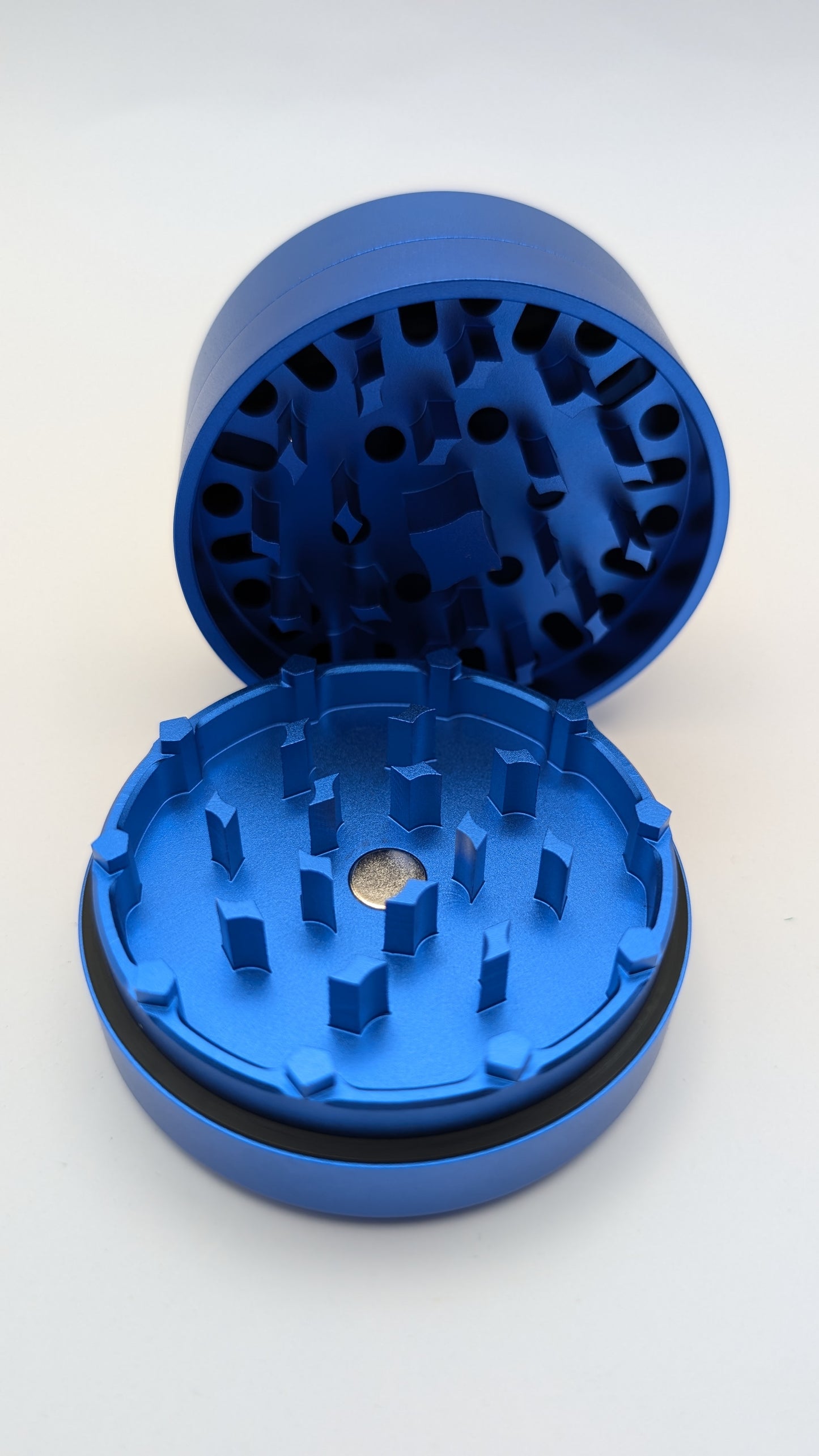 Magnetic Dreiteiliger Grinder Aluminium